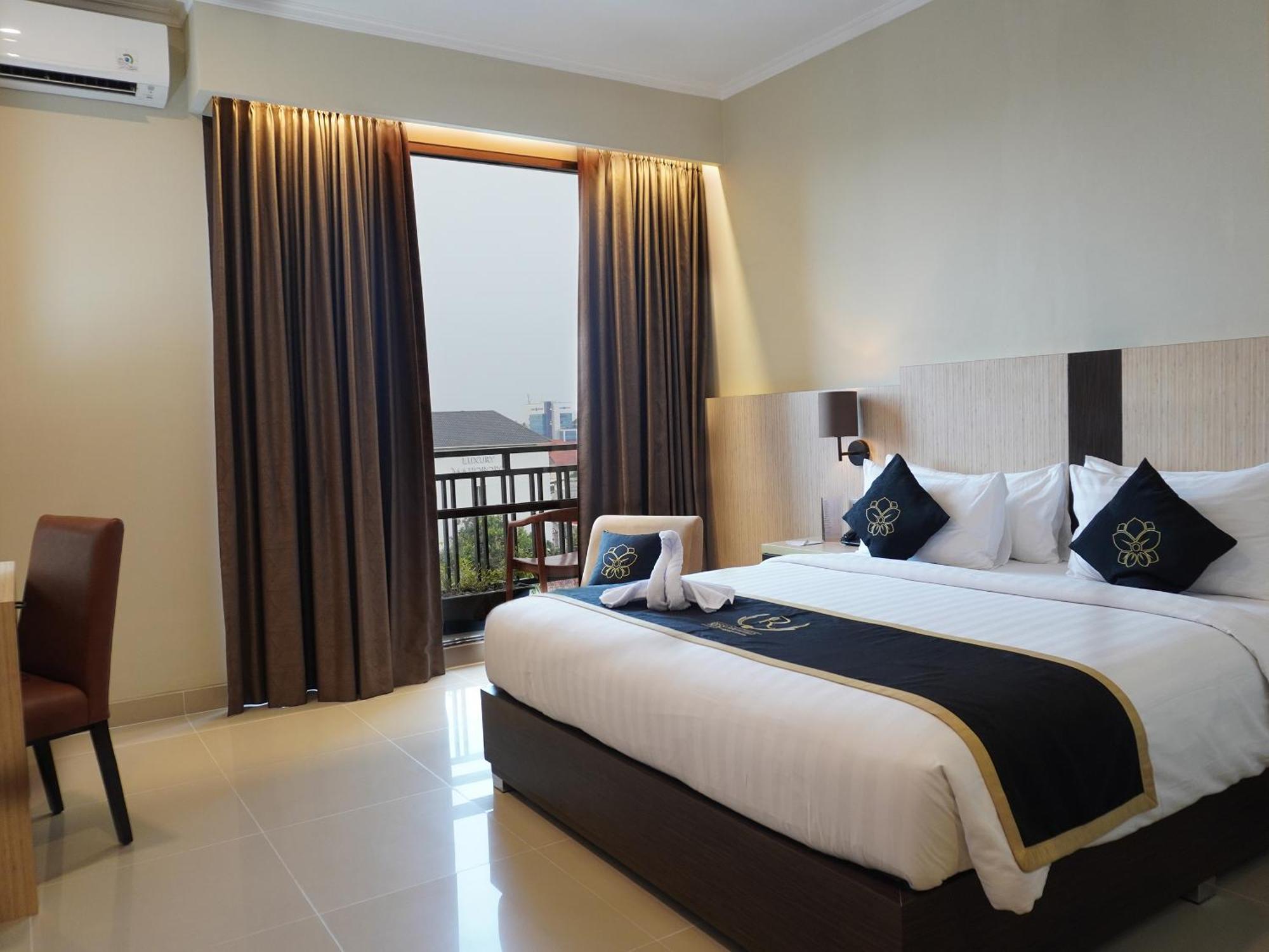 Riss Malioboro 4*