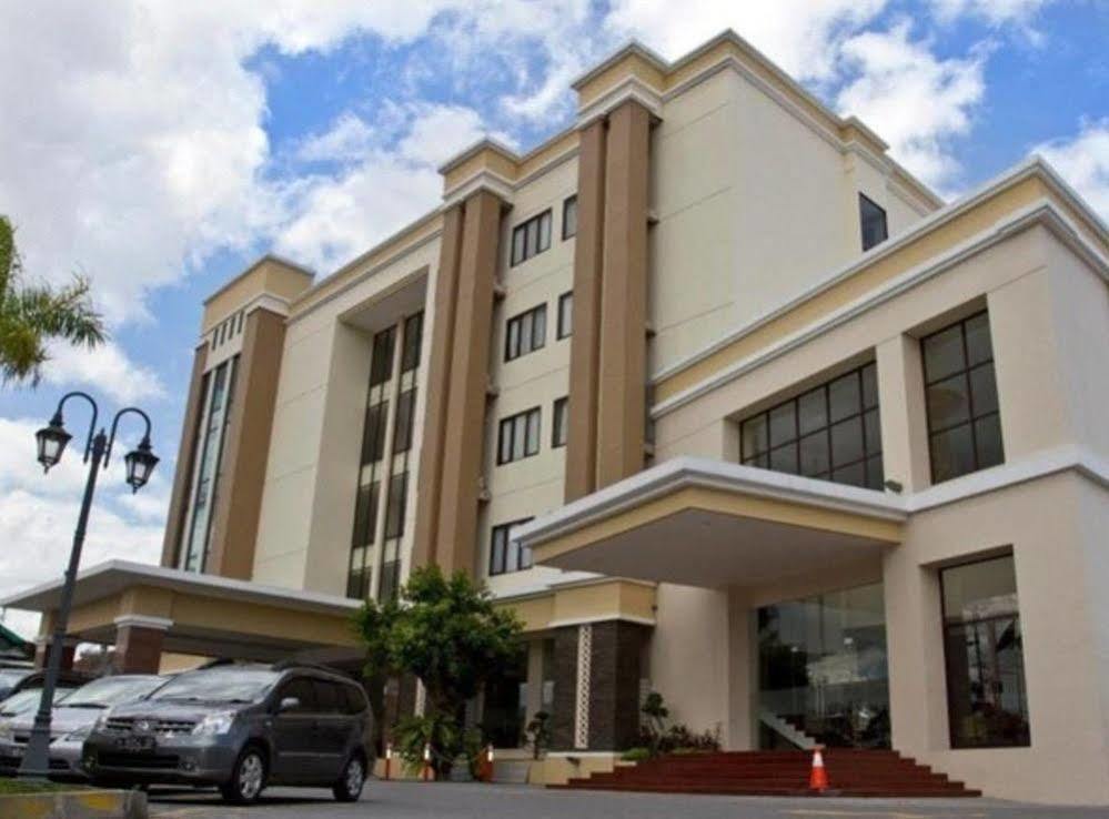 Hotel Riss Malioboro 4*